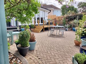 Photo 1- click for photo gallery